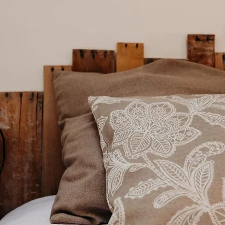 Aux Larges Pierres Apartman