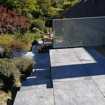 Aux Larges Pierres アンエ