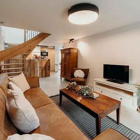 アパート Aux Larges Pierres