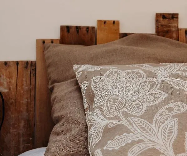 Aux Larges Pierres Apartment